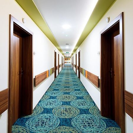 فندق بوسكوزدرويفي  Sanatorium Astoria المظهر الخارجي الصورة